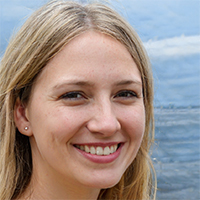 Chloe Bennett avatar